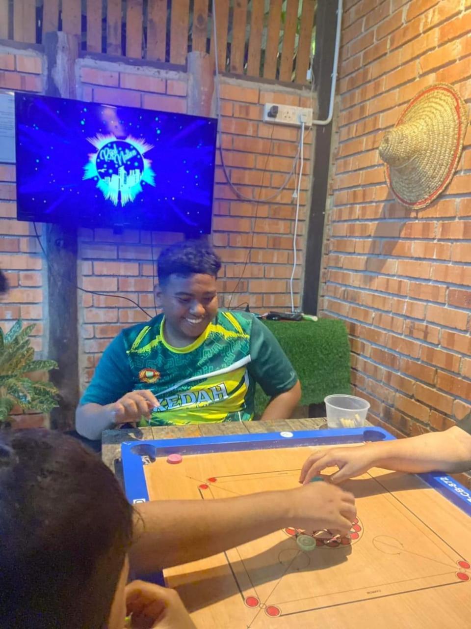 Dangau Sala D'Kontena Alor Setar Buitenkant foto