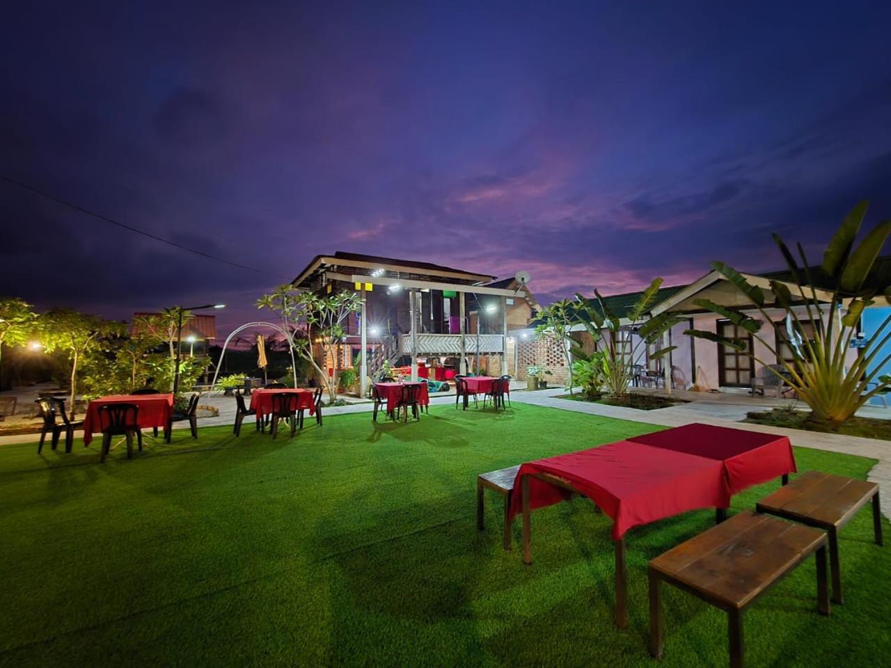 Dangau Sala D'Kontena Alor Setar Buitenkant foto